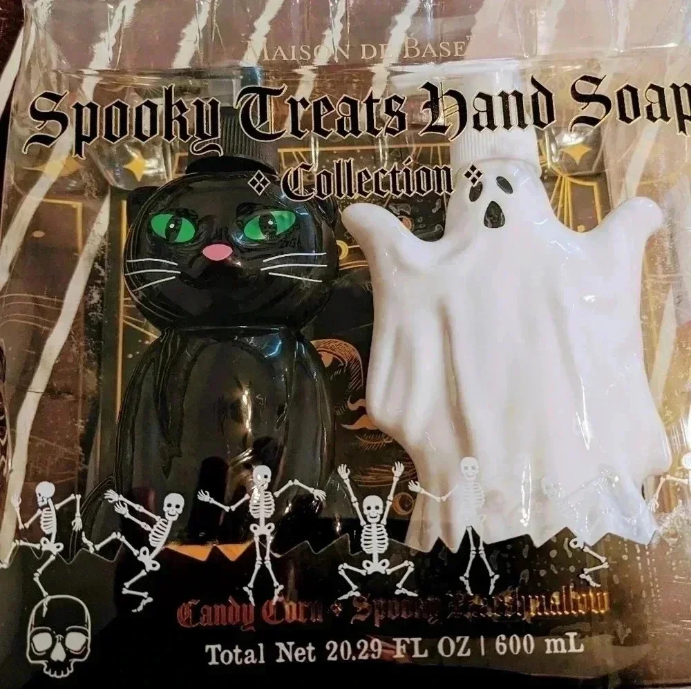 Maison De Base Spooky Treats Hand Soap Collection, Black Cat & Ghost‎ Halloween